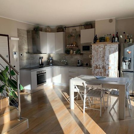 Residenza Taliedo, In Casa Privata, Abitata, Solo Camera Doppia E Bagno Personale Milano Eksteriør bilde